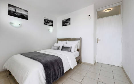 Flat/apartment for sale in  El Chaparral, Costa del Silencio, Spain - TR-3024