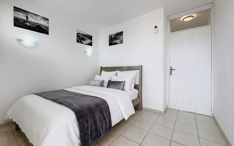 Flat/apartment for sale in  El Chaparral, Costa del Silencio, Spain - TR-3024