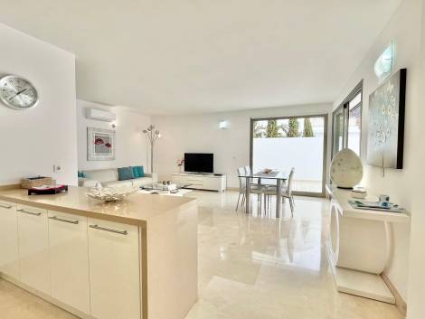 Flat/apartment for sale in  Magnolia in La Caleta, Adeje, Spain - TRC-2989