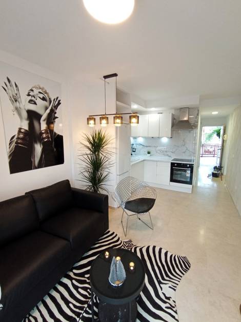 Flat/apartment for sale in  Residencial Los Balandros, Palm-Mar, Spain - TR-2855