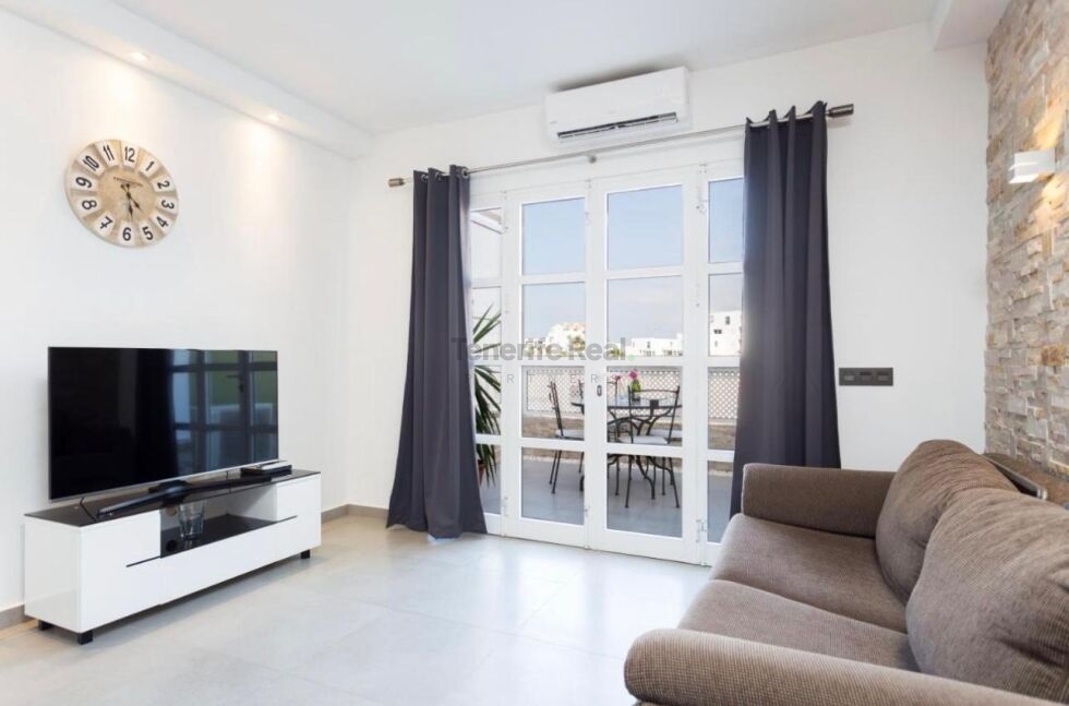 Flat/apartment for sale in  Orlando, Playa de Fañabe, Španělsko - TR-3052