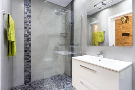Flat/apartment for sale in  Orlando, Playa de Fañabe, Španělsko - TR-3052