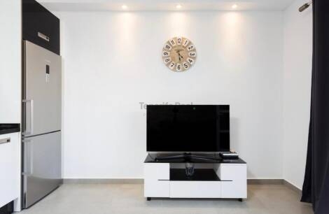 Flat/apartment for sale in  Orlando, Playa de Fañabe, Španělsko - TR-3052
