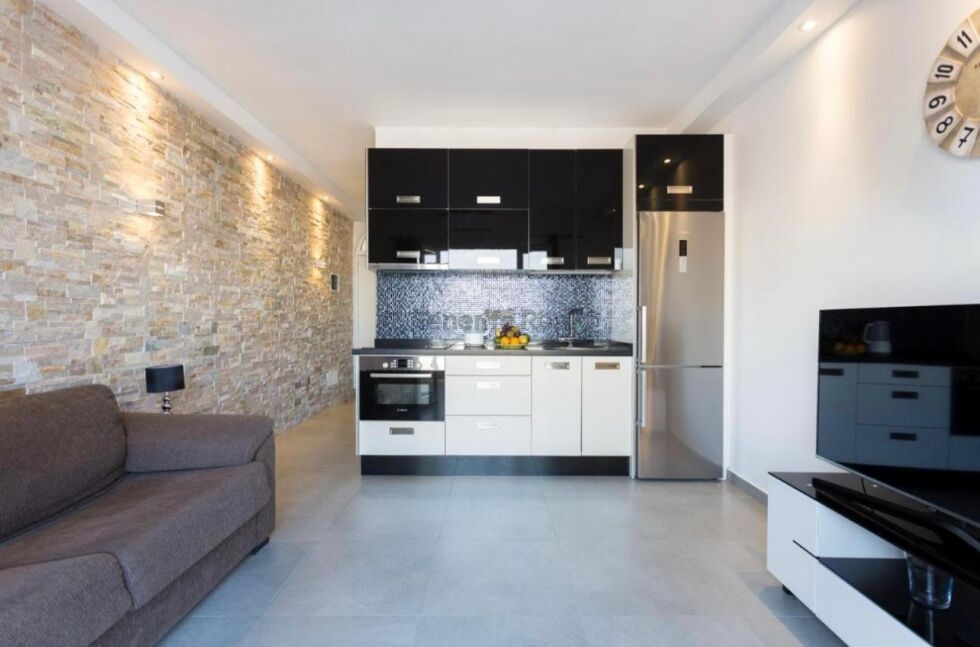 Flat/apartment for sale in  Orlando, Playa de Fañabe, Španělsko - TR-3052
