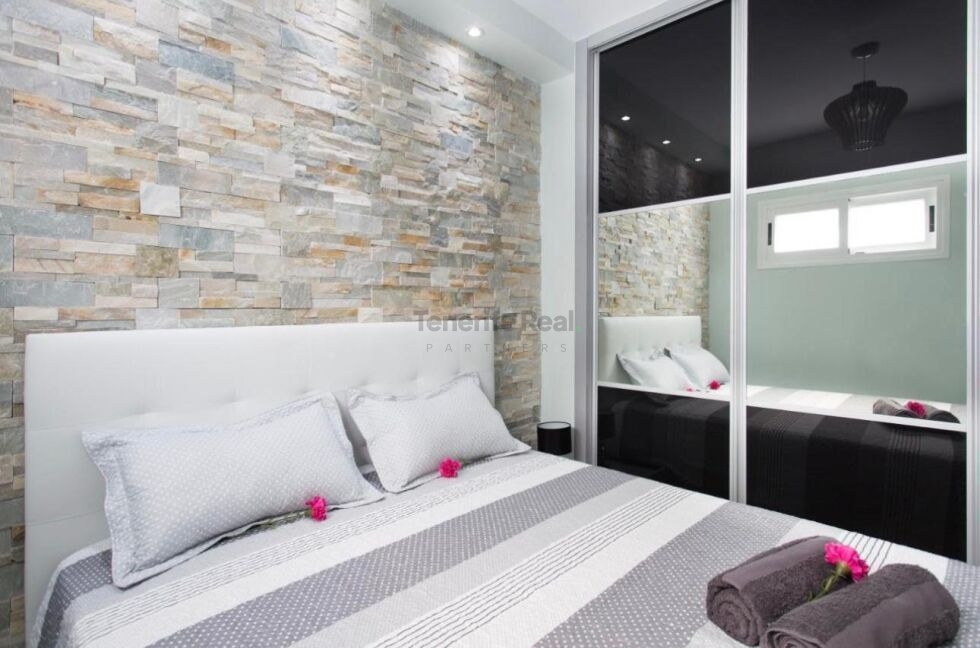 Flat/apartment for sale in  Orlando, Playa de Fañabe, Španělsko - TR-3053