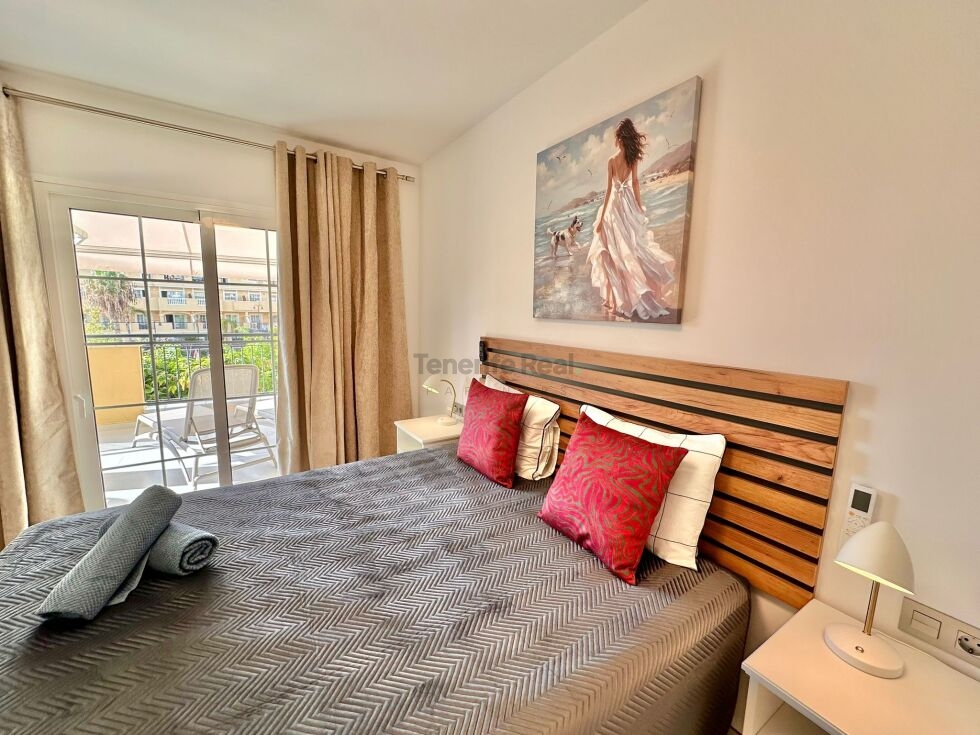 Flat/apartment for sale in  Granada Park, Arona, Spain - TR-3054