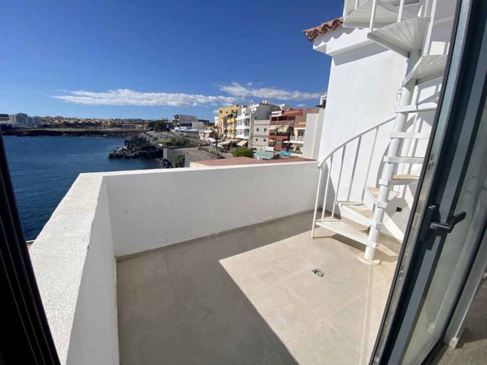 Flat/apartment for sale in  Los Abrigos, Spain - trc-3046
