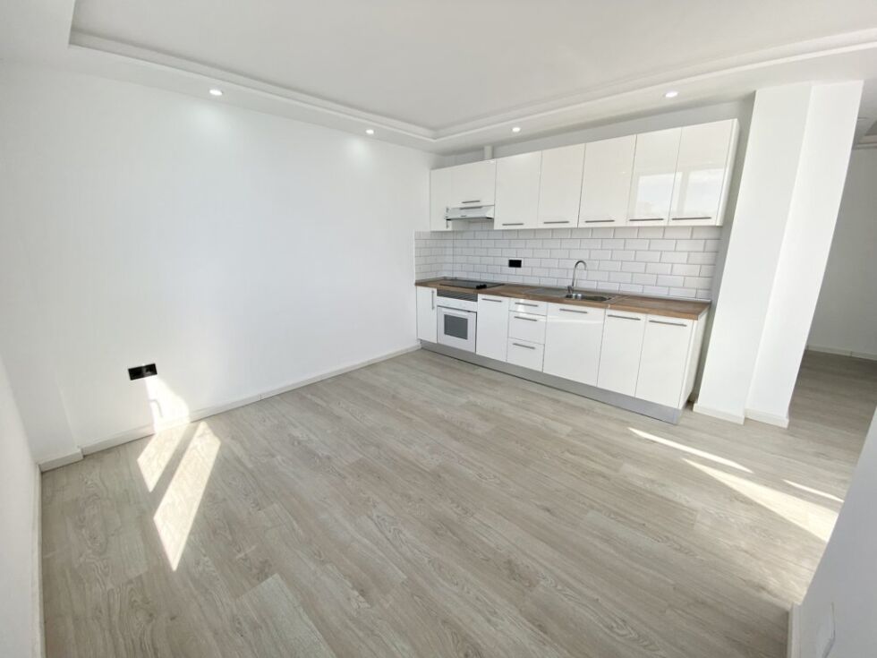 Flat/apartment for sale in  Los Abrigos, Spain - trc-3046