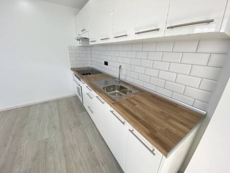 Flat/apartment for sale in  Los Abrigos, Spain - trc-3046