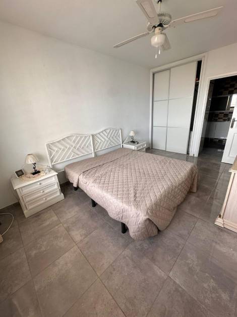 Flat for sale in  Adeje, Spain - 054021