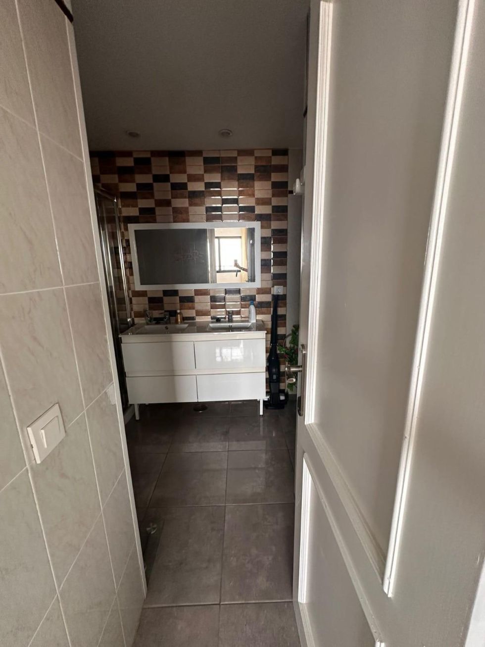 Flat for sale in  Adeje, Spain - 054021