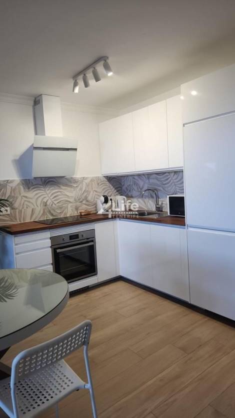 Flat for sale in  Adeje, Spain - AG-150325