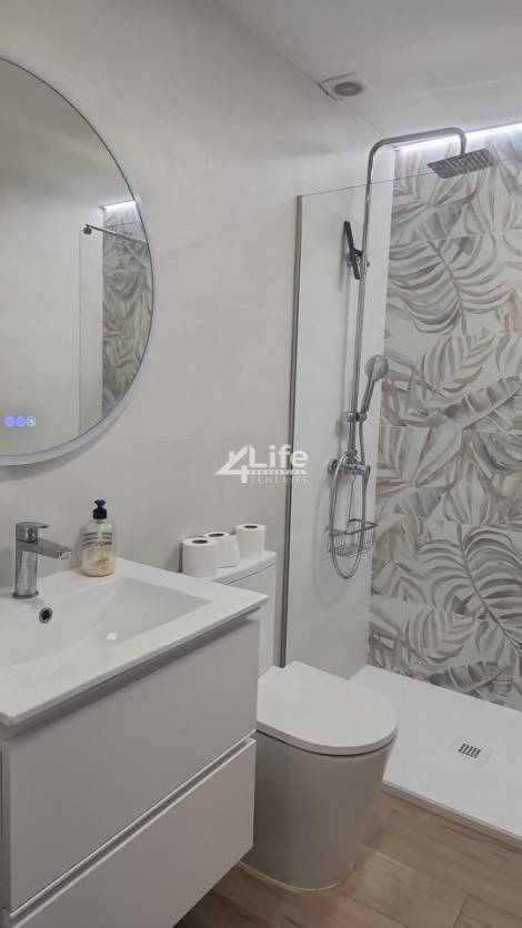 Flat for sale in  Adeje, Spain - AG-150325