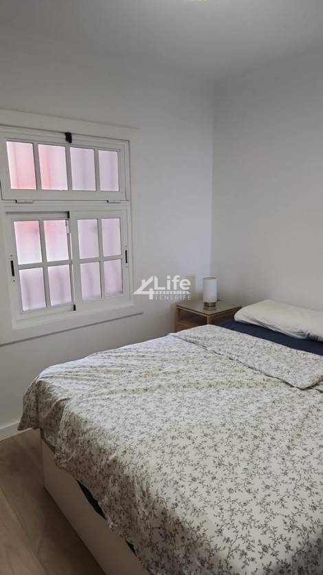 Flat for sale in  Adeje, Spain - AG-150325