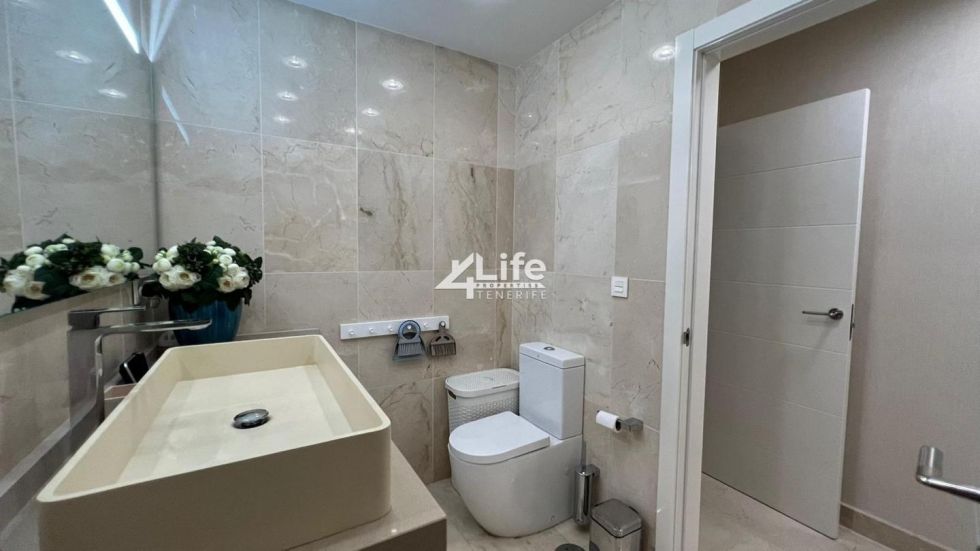 Flat for sale in  Adeje, Spain - VS-281024