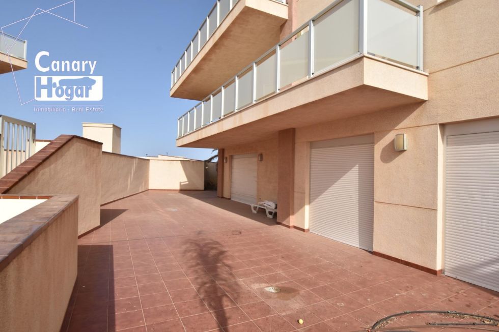 Flat for sale in  Amarilla Golf, Spain - 054961