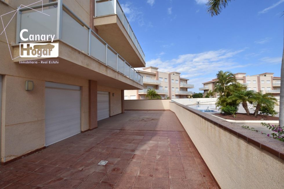 Flat for sale in  Amarilla Golf, Spain - 055441