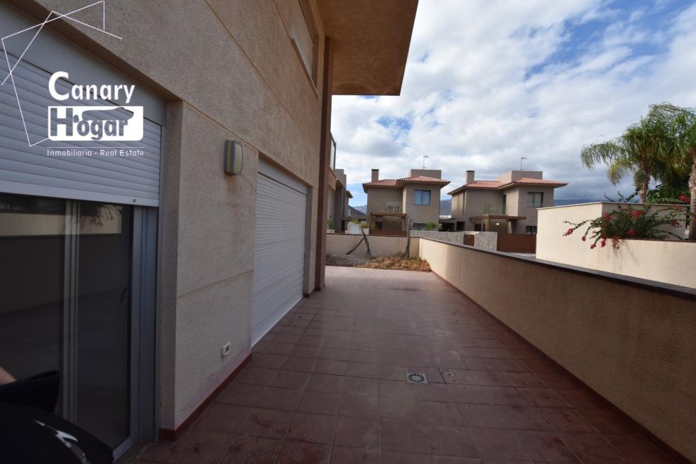 Flat for sale in  Amarilla Golf, Spain - 055461