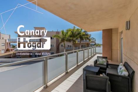 Flat for sale in  Amarilla Golf, Spain - 057661