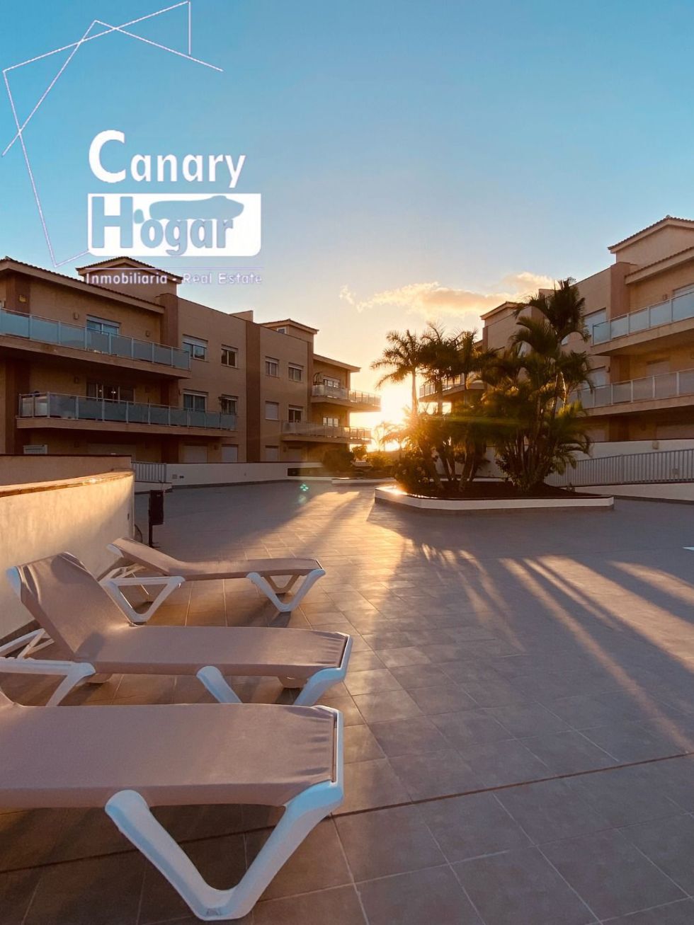 Flat for sale in  Amarilla Golf, Spain - 057661