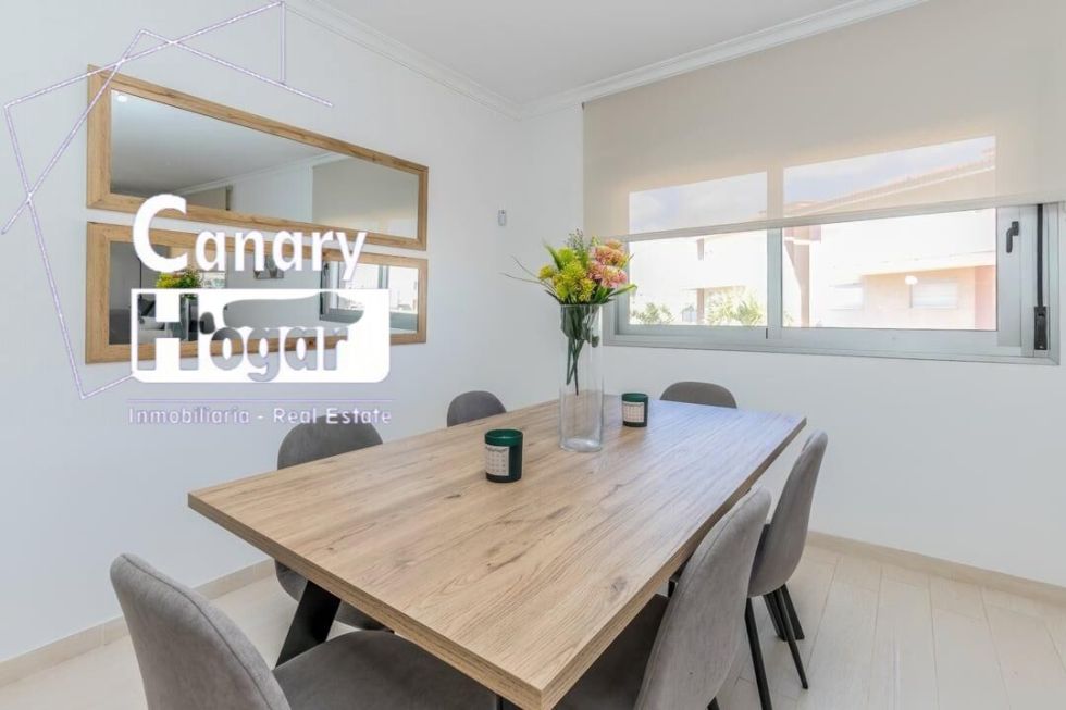 Flat for sale in  Amarilla Golf, Spain - 057661