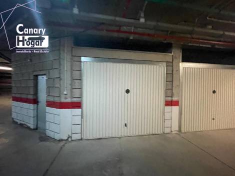 Flat for sale in  Amarilla Golf, Spain - 057661