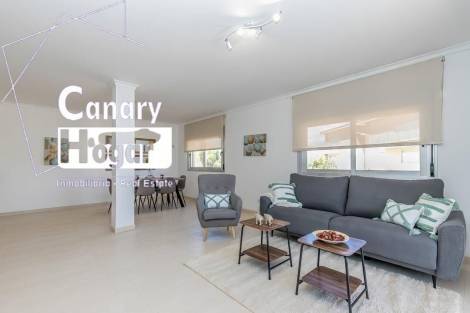 Flat for sale in  Amarilla Golf, Spain - 057981