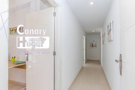 Flat for sale in  Amarilla Golf, Spain - 057981