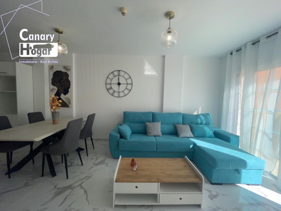 Flat for sale in  Arona, Spain - 052811