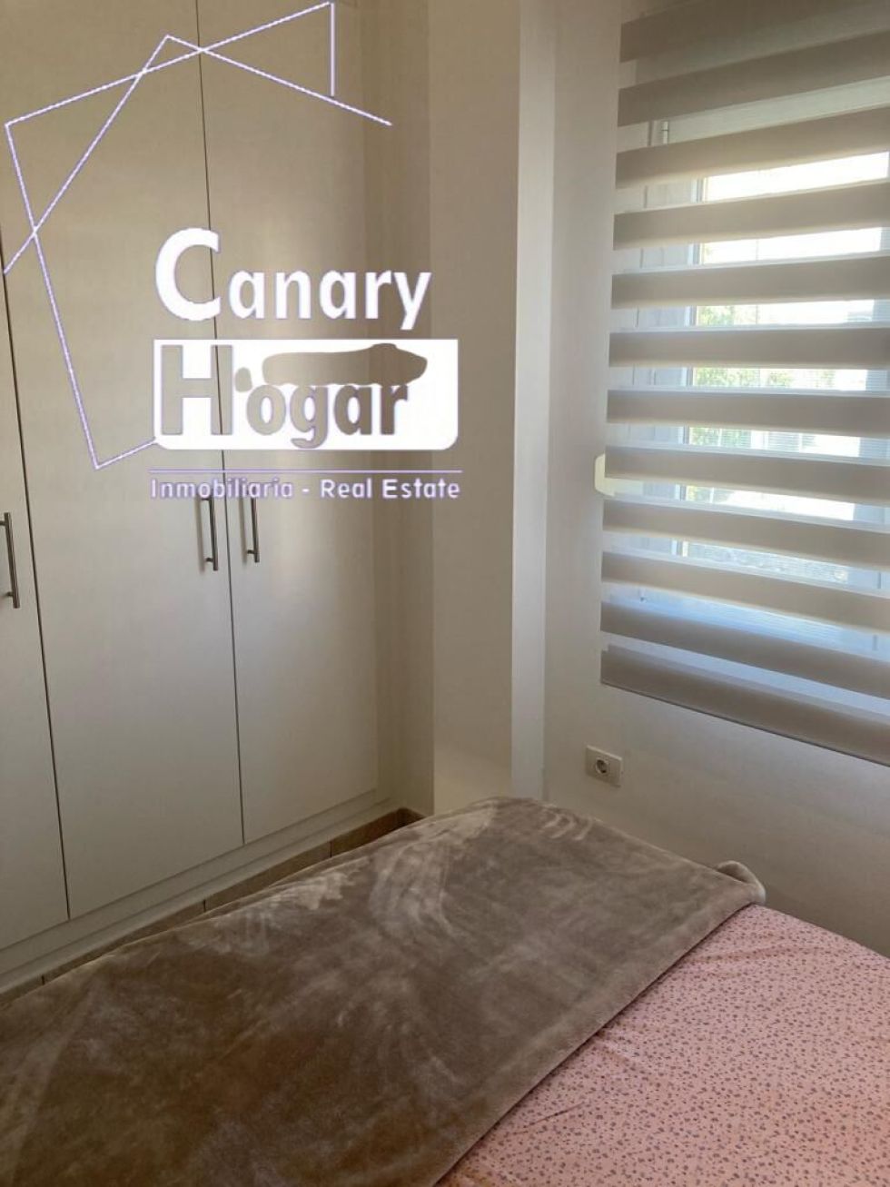 Flat for sale in  Arona, Spain - 055151