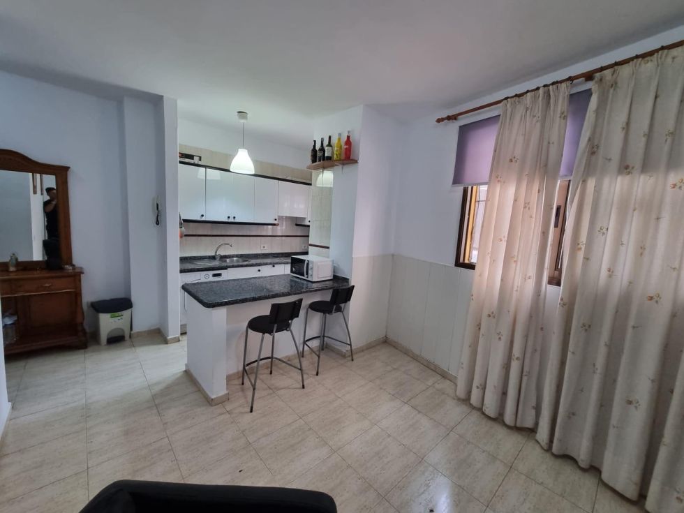 Flat for sale in  Arona, Spain - 055211