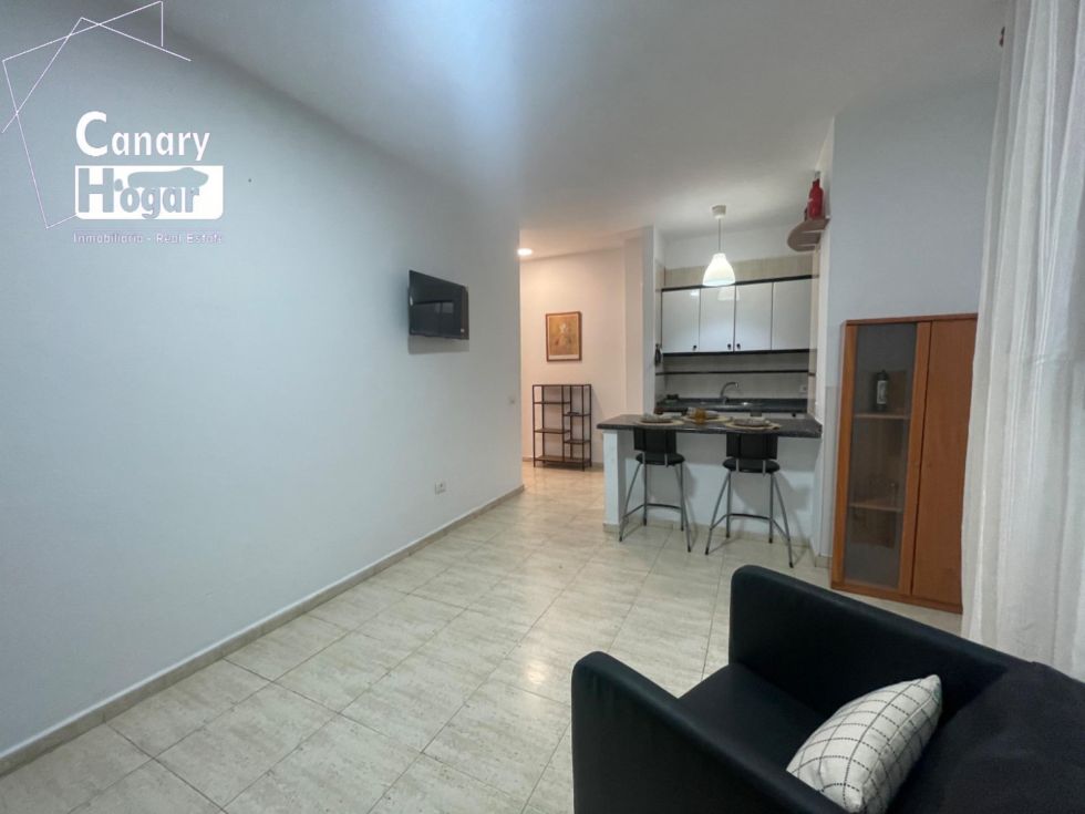 Flat for sale in  Arona, Spain - 055761