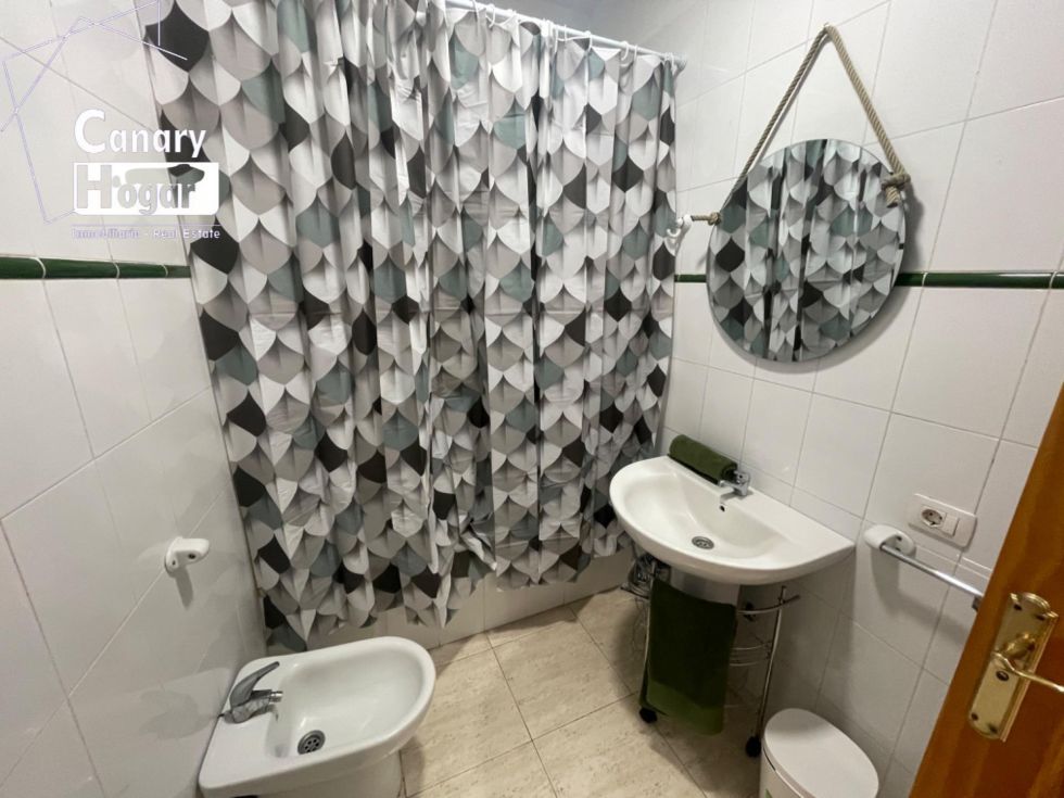 Flat for sale in  Arona, Spain - 055761