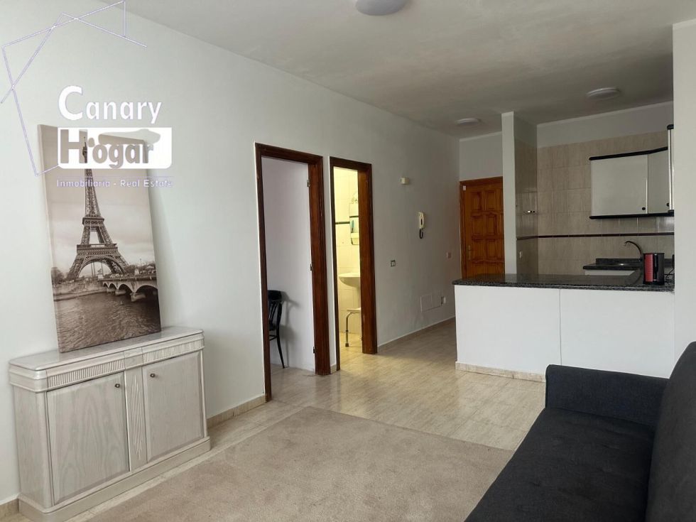 Flat for sale in  Arona, Spain - 056941