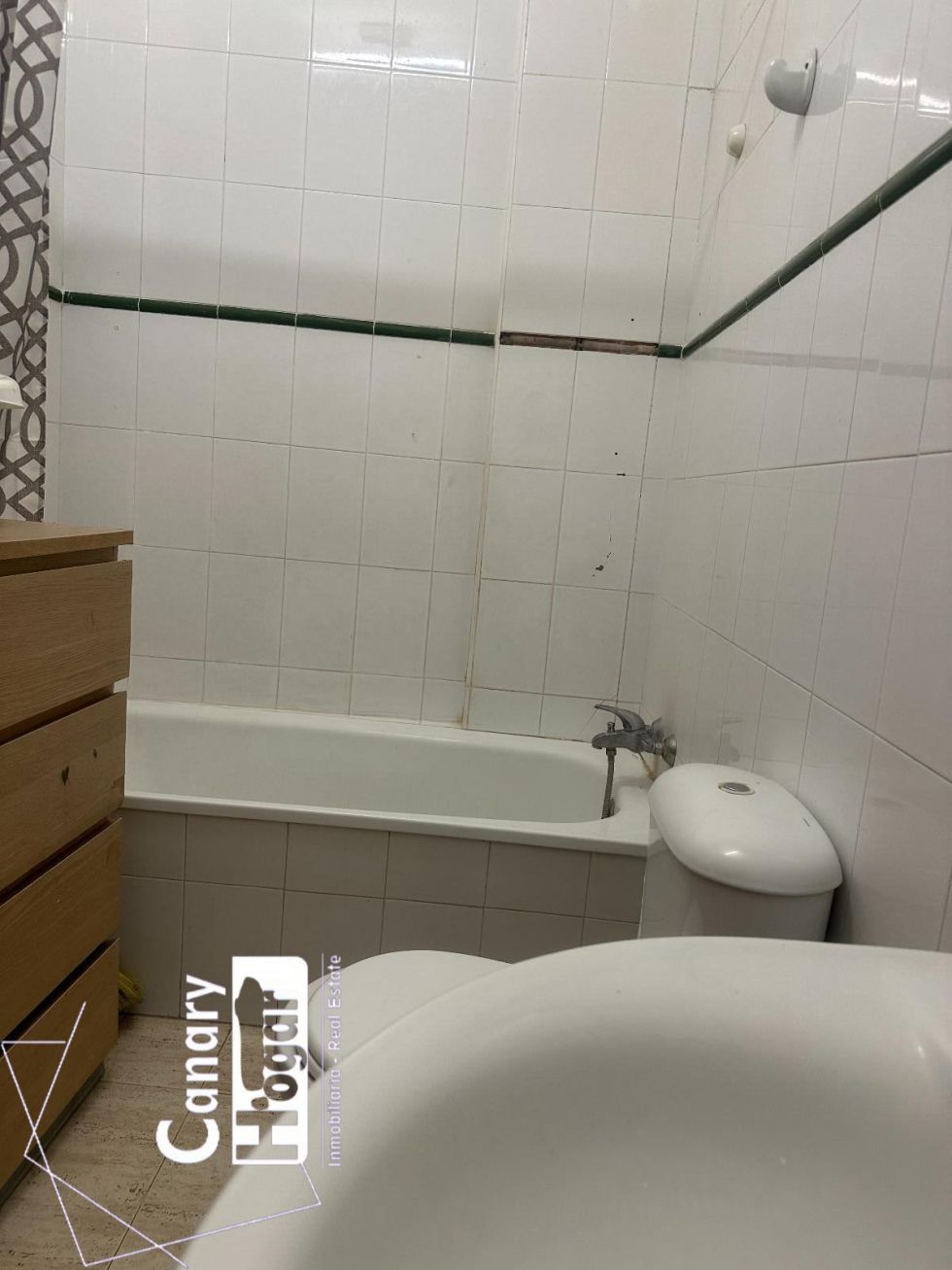 Flat for sale in  Arona, Spain - 056941