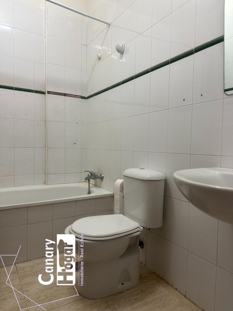 Flat for sale in  Arona, Spain - 056941