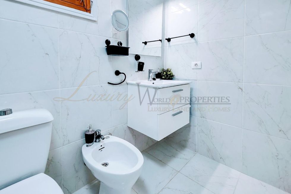 Flat for sale in  Arona, Spain - LWP4999 Los Angeles Los Cristianos