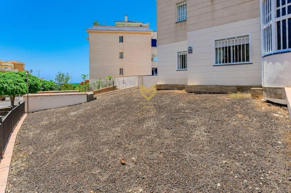 Flat for sale in  Arona, Spain - P00051