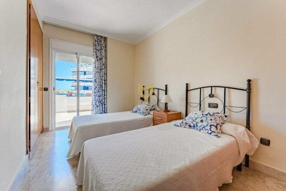 Flat for sale in  Arona, Spain - P00051