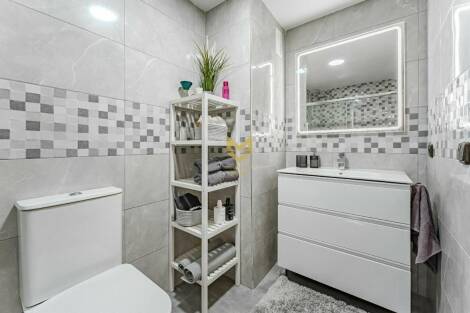 Flat for sale in  Arona, Spain - P00051
