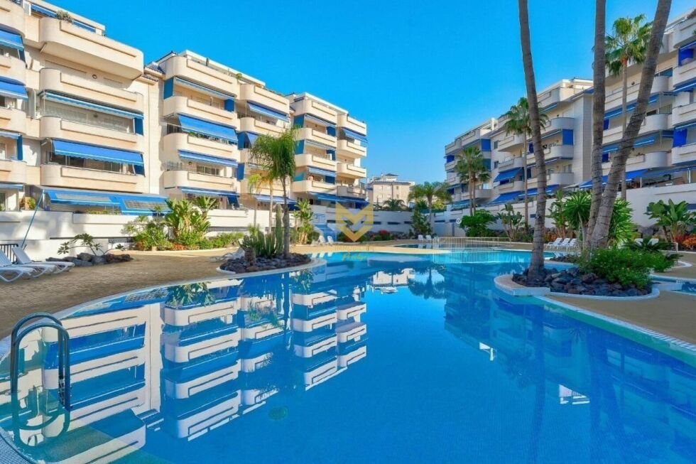 Flat for sale in  Arona, Spain - P00051