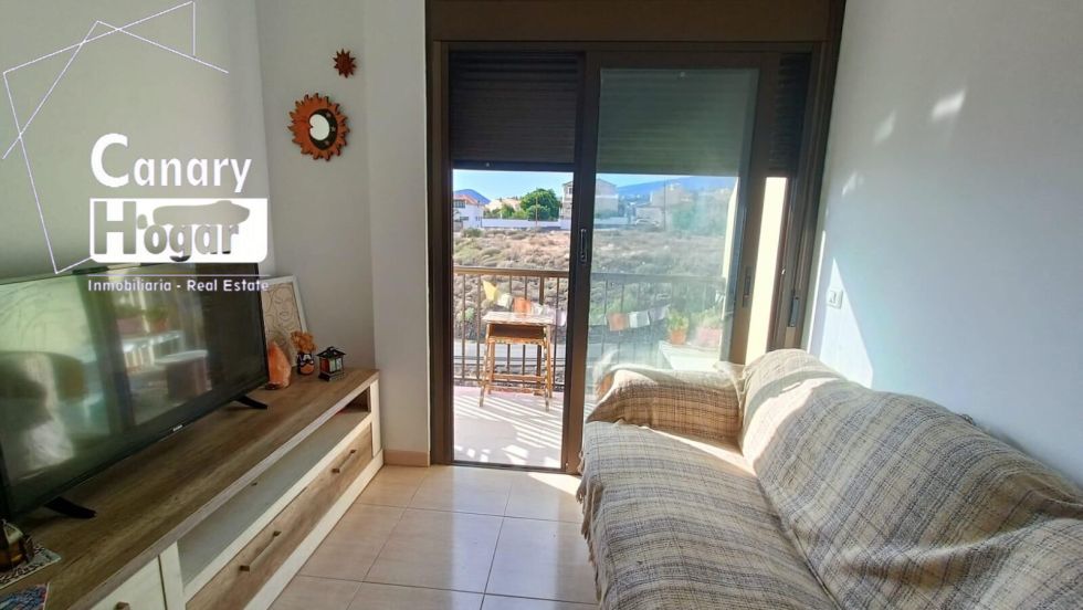 Flat for sale in  Candelaria, Spain - 056331