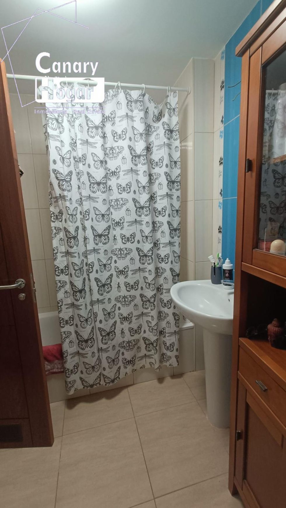 Flat for sale in  Candelaria, Spain - 056331