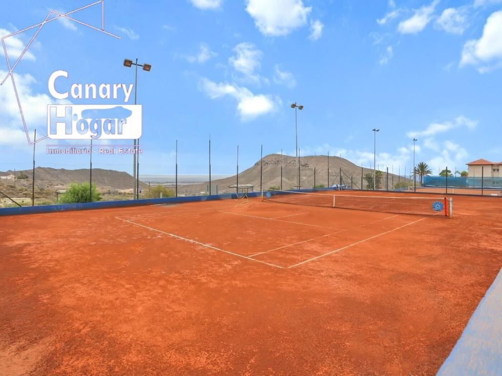 Flat for sale in  Chayofa, Spain - 056781