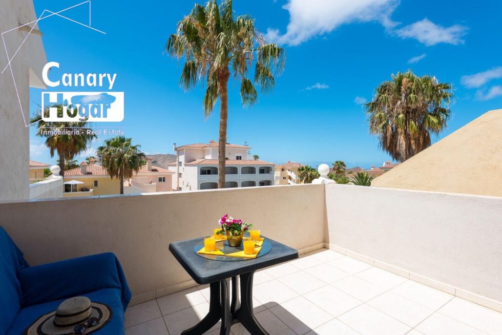 Flat for sale in  Chayofa, Spain - 056831
