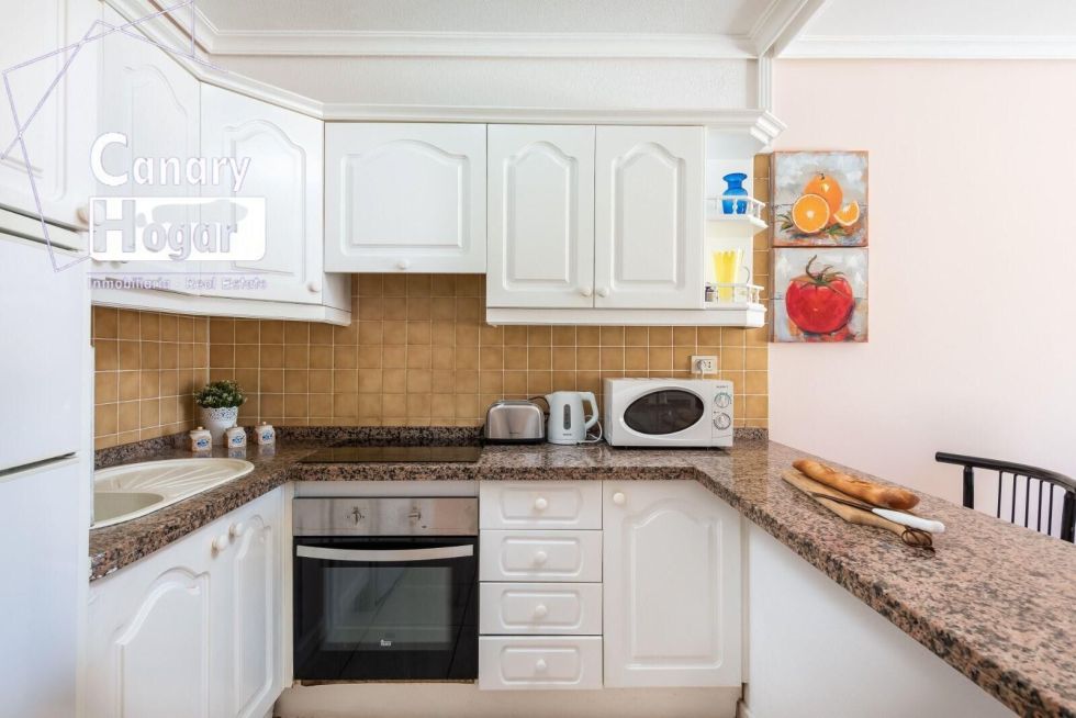 Flat for sale in  Chayofa, Spain - 056831