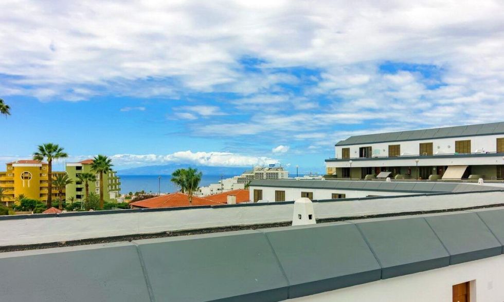 Flat for sale in  Costa Adeje, Spain - 051351