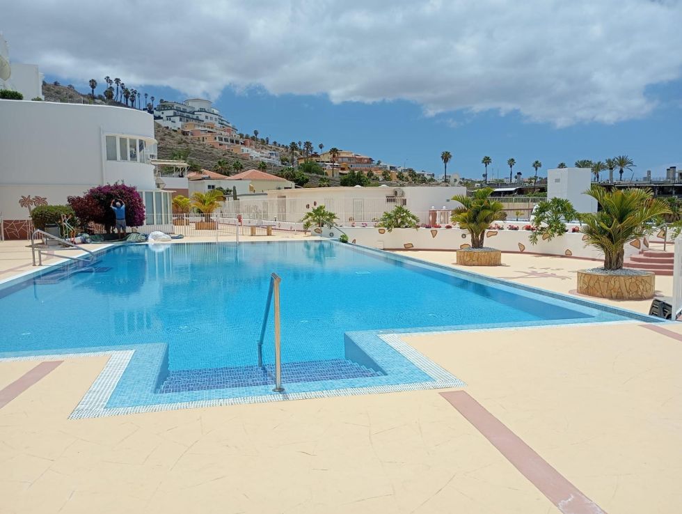 Flat for sale in  Costa Adeje, Spain - 054451