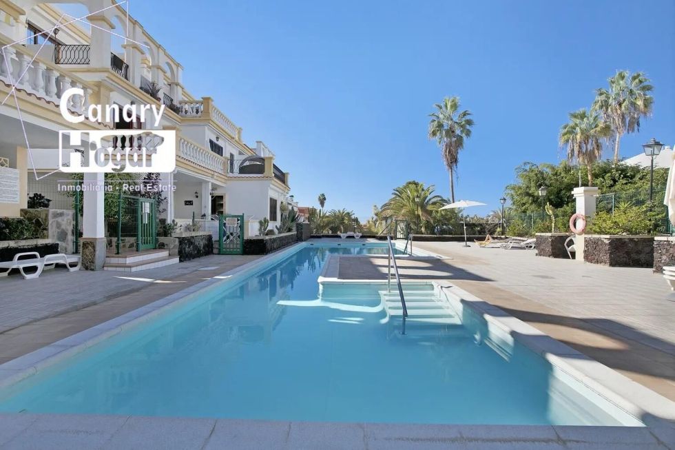 Flat for sale in  Costa Adeje, Spain - 055271