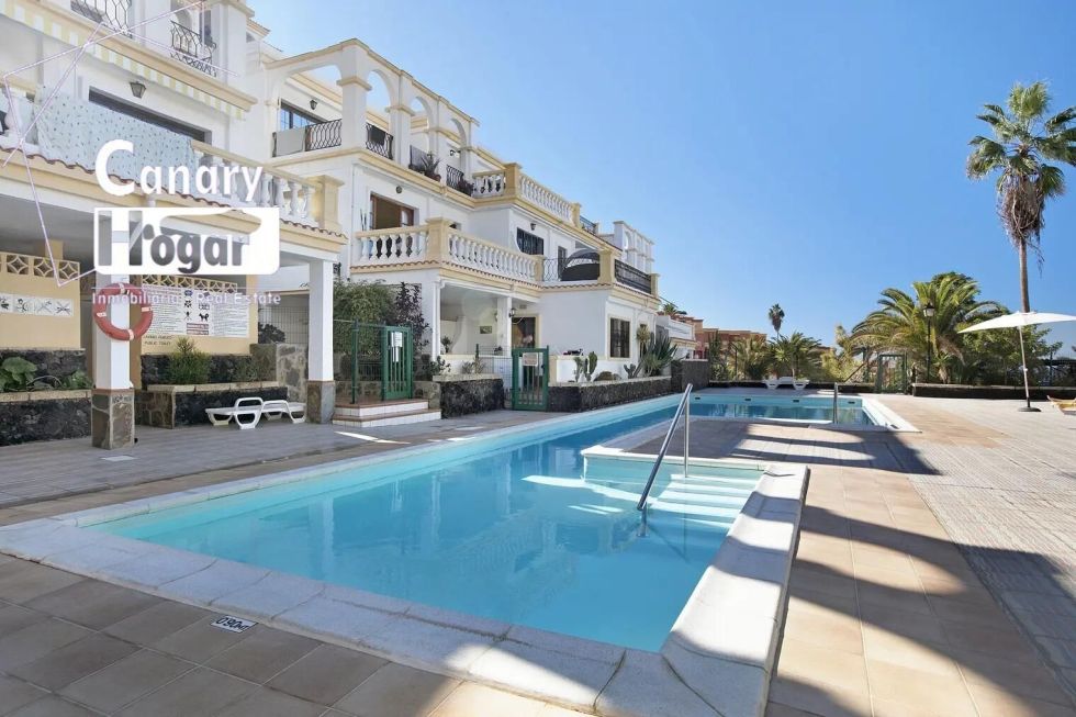 Flat for sale in  Costa Adeje, Spain - 055271